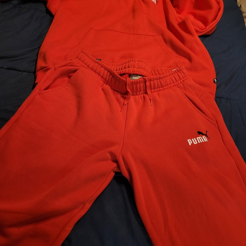 Jogging suit